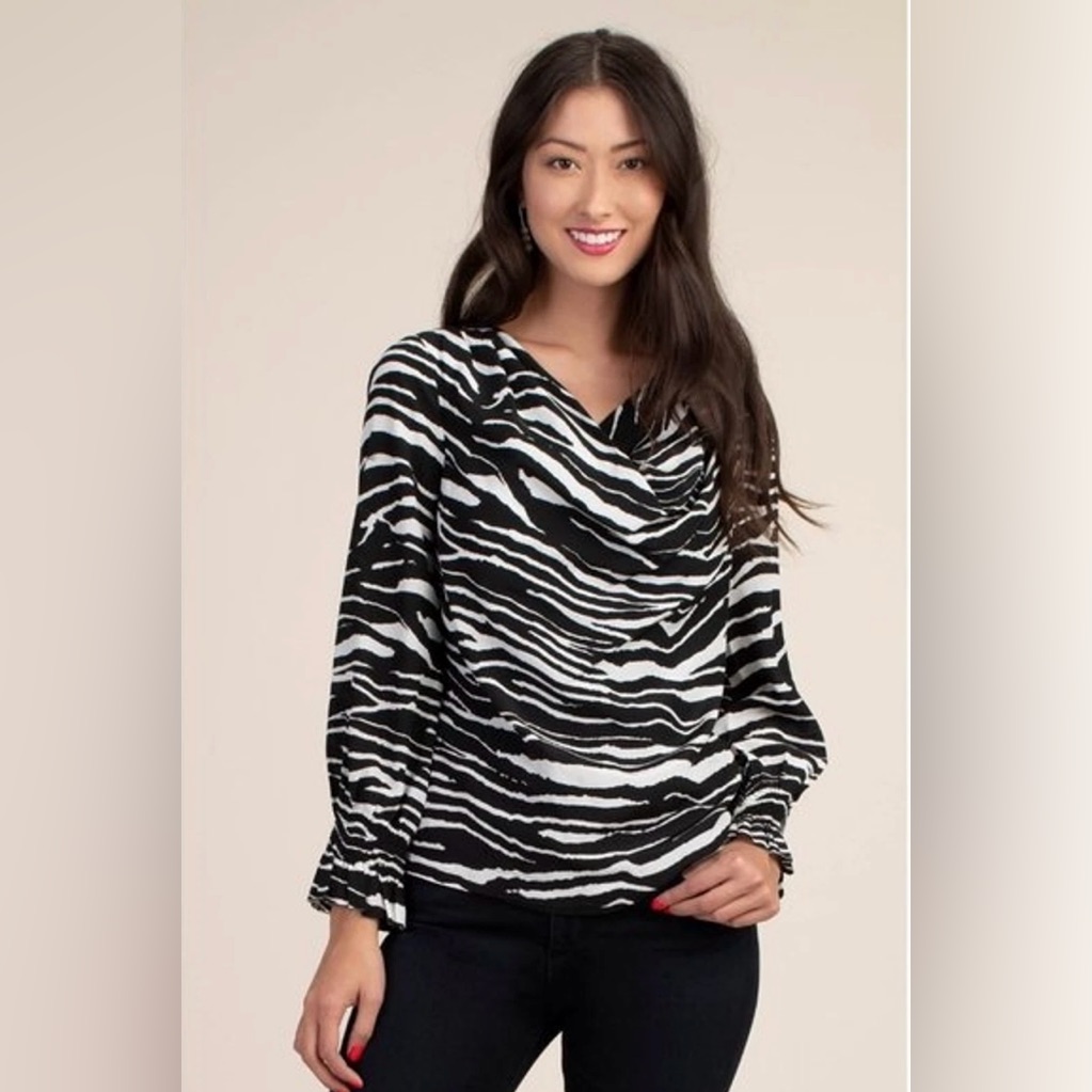 Trina Turk 100% Silk Zebra Print Kyoko Top Blouse Small Drape Neck Black/White